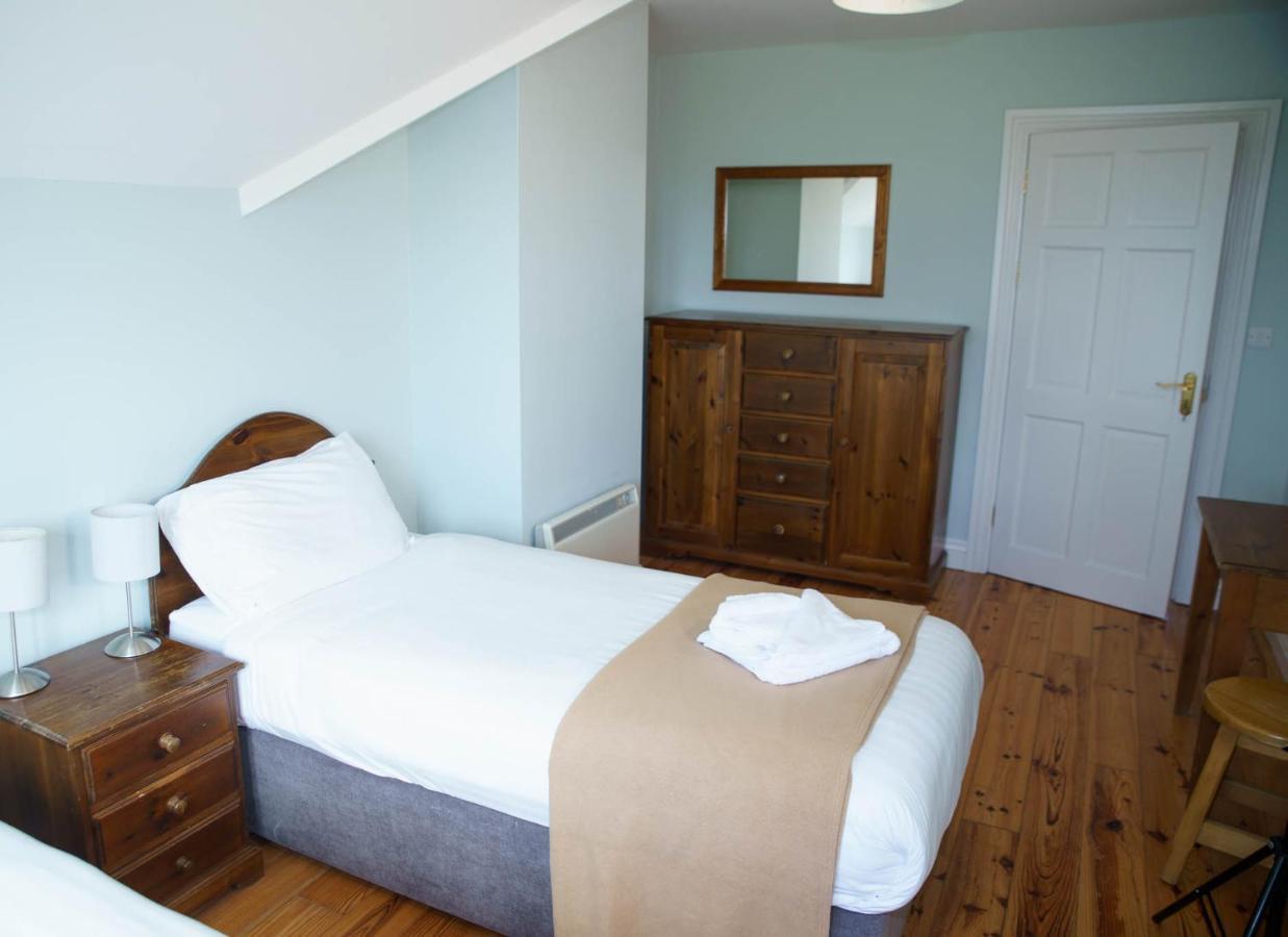 Dingle Courtyard Cottages 4 Bed By Trident Holiday Homes Екстер'єр фото
